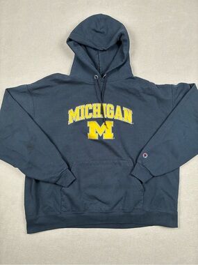 VTG Y2K Champion Navy Crewneck Hoodie with Yellow Michigan Logo 2XL
